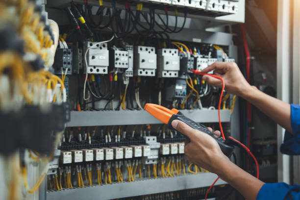 Best Electrical Repair Services  in Chisago City, MN